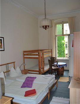 Blue - Minimalist Boutique Berlin